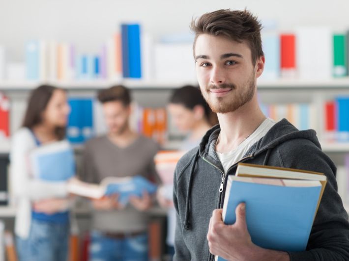 هل شهادة جامعة التكوين المتواصل معترف بها