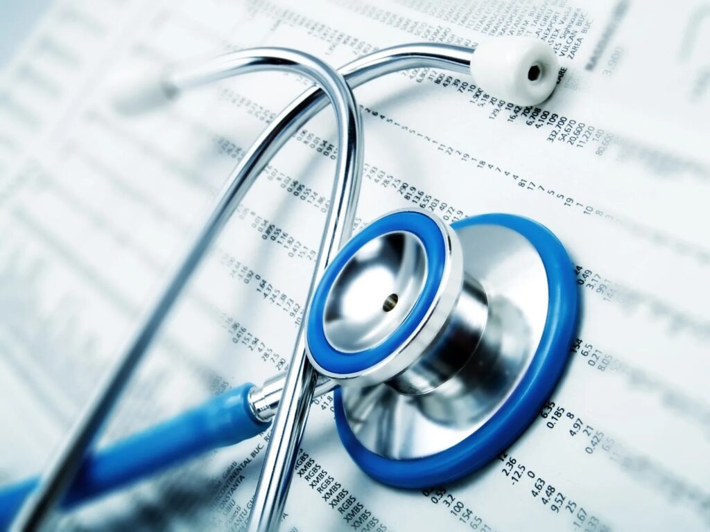كم سعر ساعة كلية الطب في الجامعة
