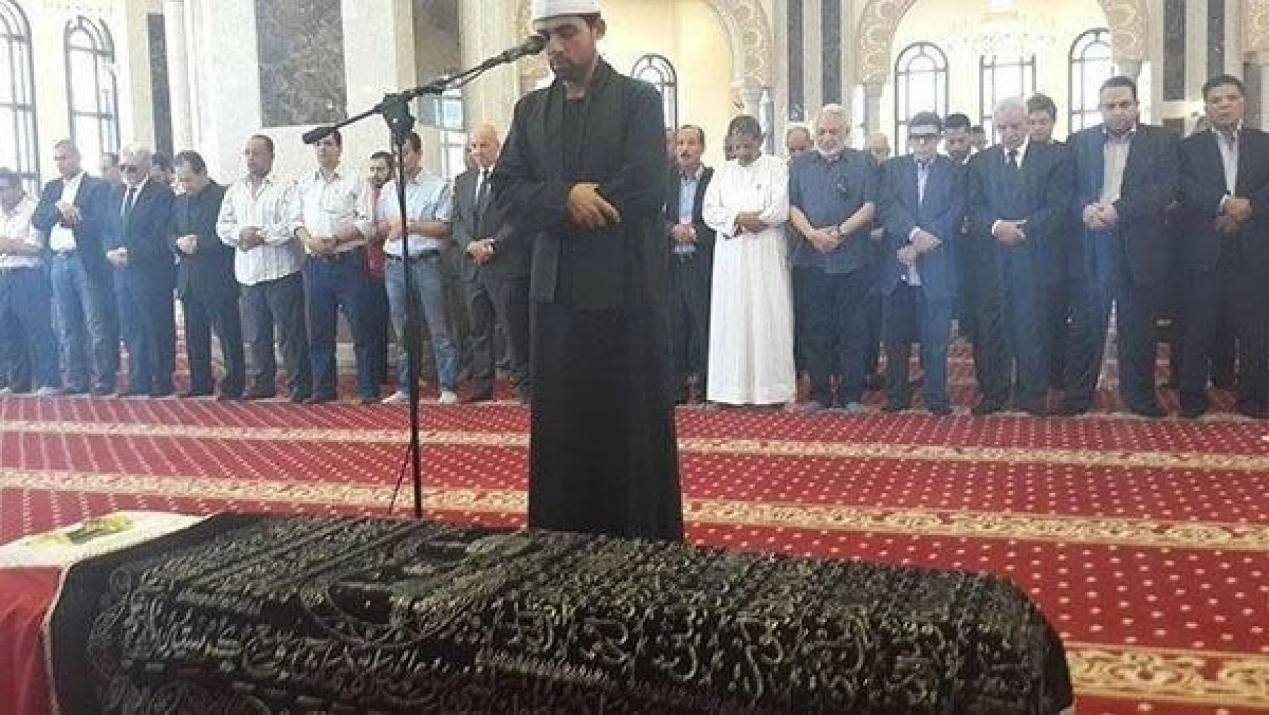 هل يجوز الصلاة على القاتل
