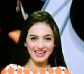 كم عمر ياسمين عز صورها قبل وبعد بدون مكياج