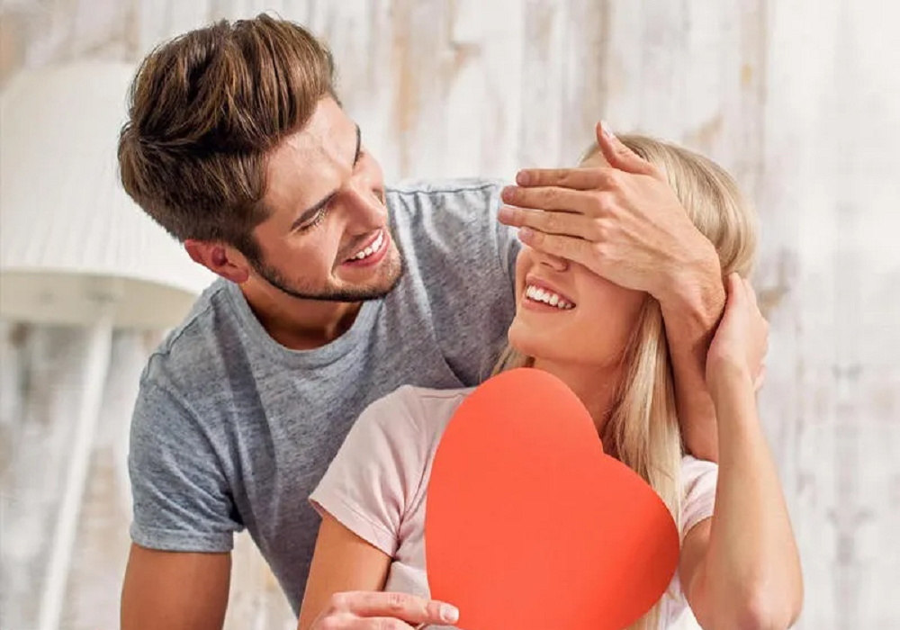 صور حب ورومانسية بدون كلام