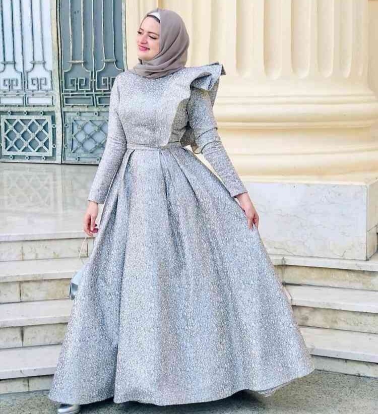 اجمل فساتين سواريه محجبات 2023 ستان للبدينات للبدينات