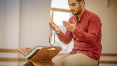 هل الدعاء بالشلل مستجاب وحكمه