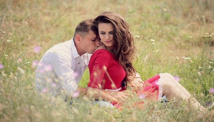 رسائل حب رومانسية غرامية جريئة وقوية جدا