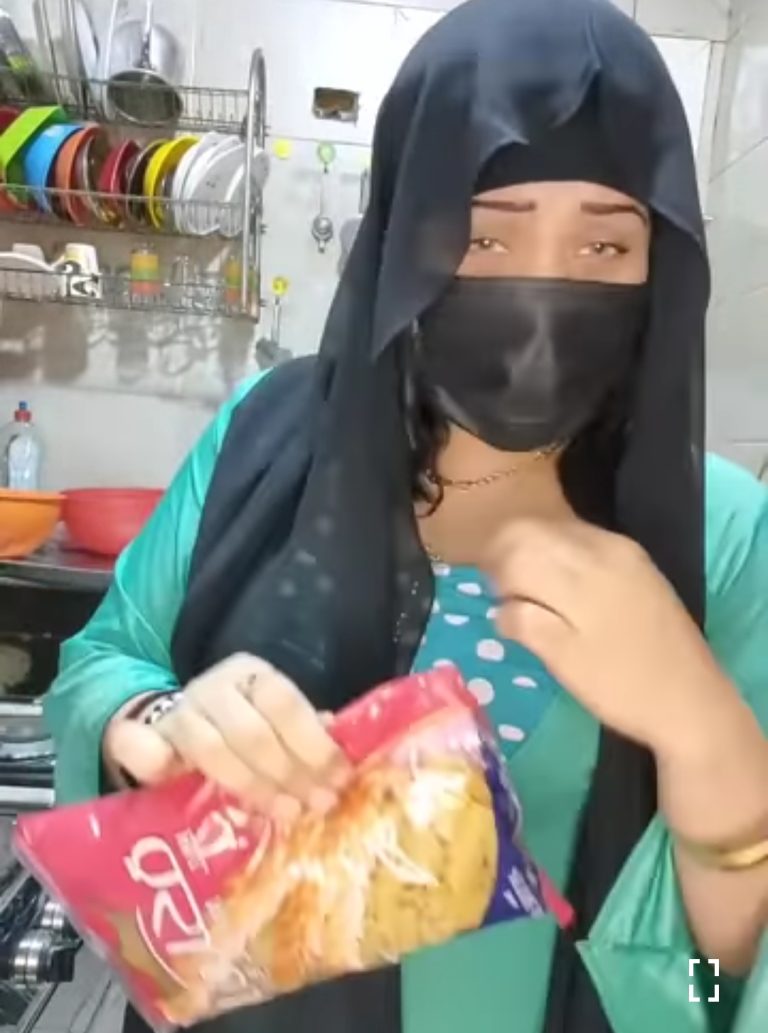 فيديو فضيحة انوش المصرية كامل