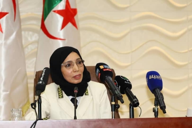 من هو زوج نعامة فوزية كم عمرها