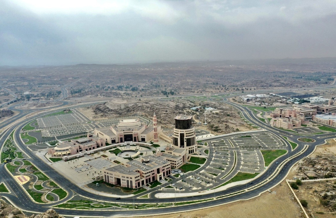 تخصصات جامعة الملك خالد 1445