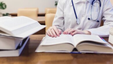 افضل تخصصات الطب للبنات 2023